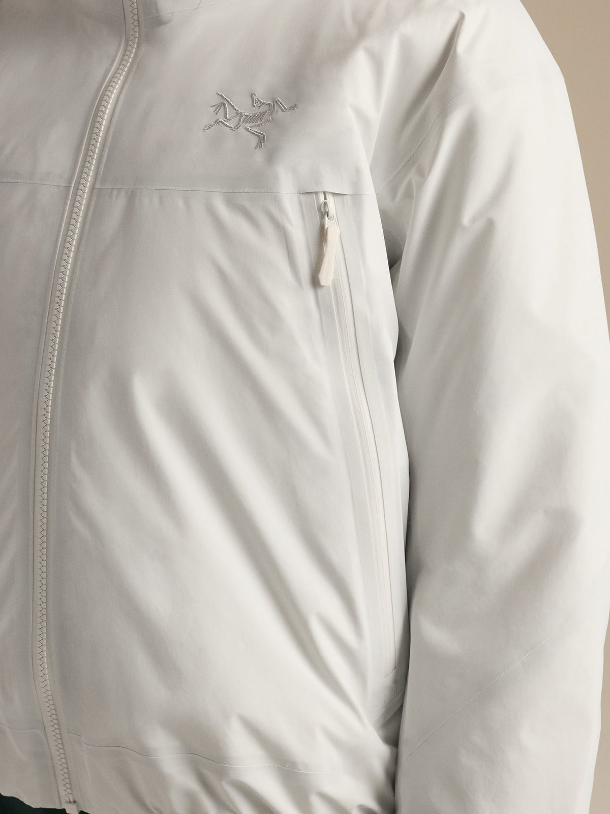 Arc'teryx Altira Women's Insulated Cropped Jacket – White