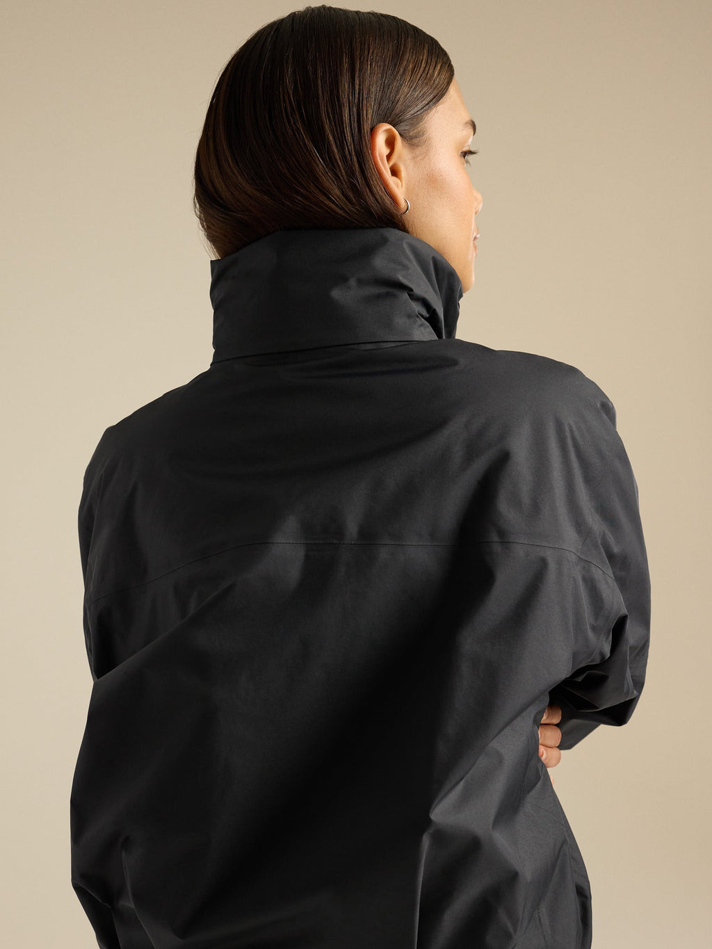 Arc'teryx Altira Women's Insulated Cropped Jacket – Black