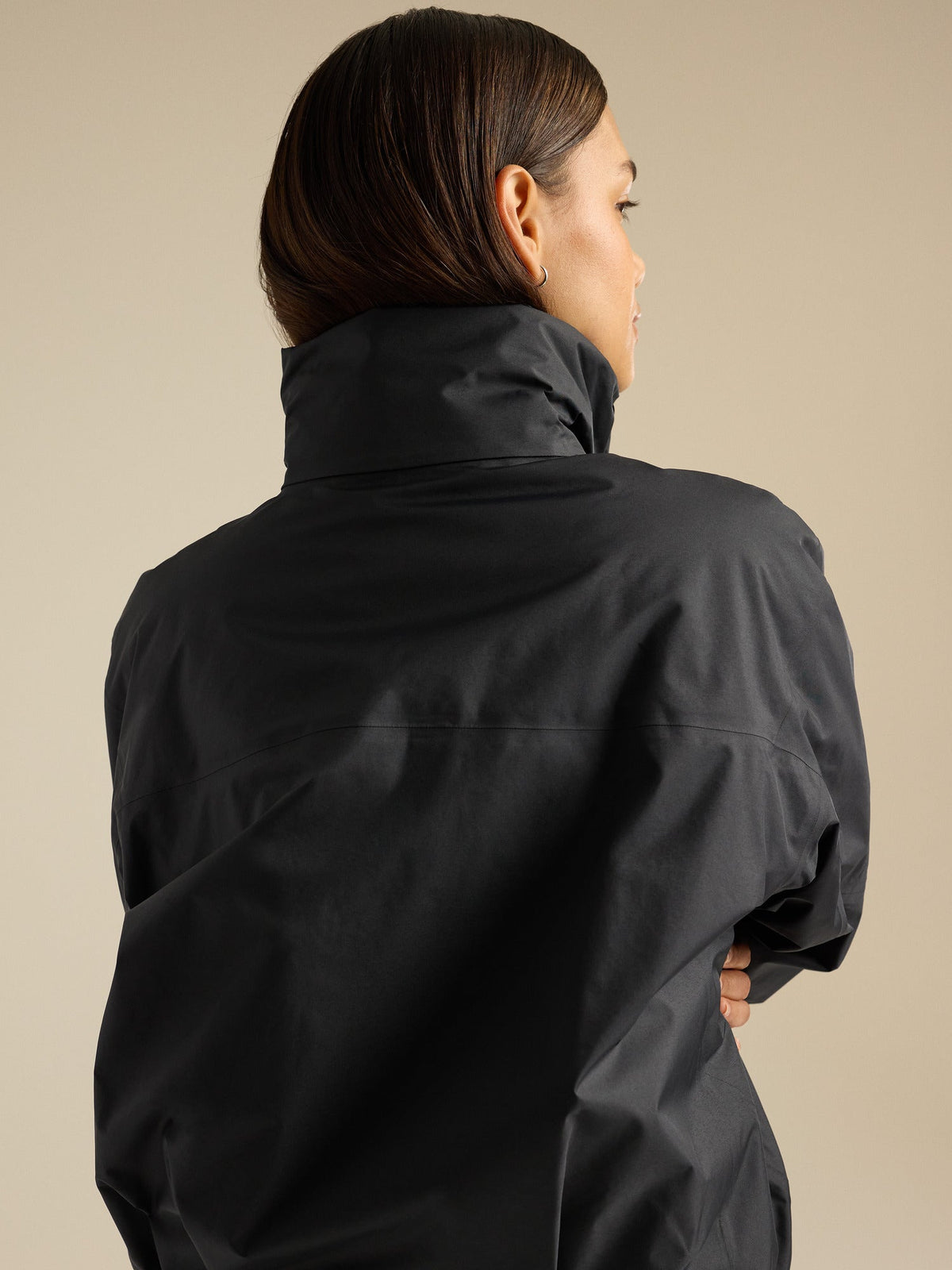 Arc'teryx Altira Women's Insulated Cropped Jacket – Black