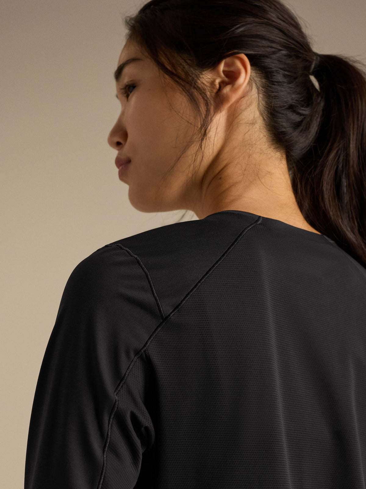 Arc'teryx Norvan Women's Long-Sleeve Crew Shirt – Black