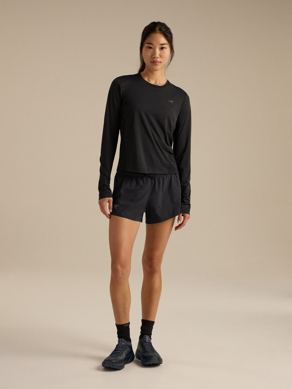 Arc'teryx Norvan Women's Long-Sleeve Crew Shirt – Black