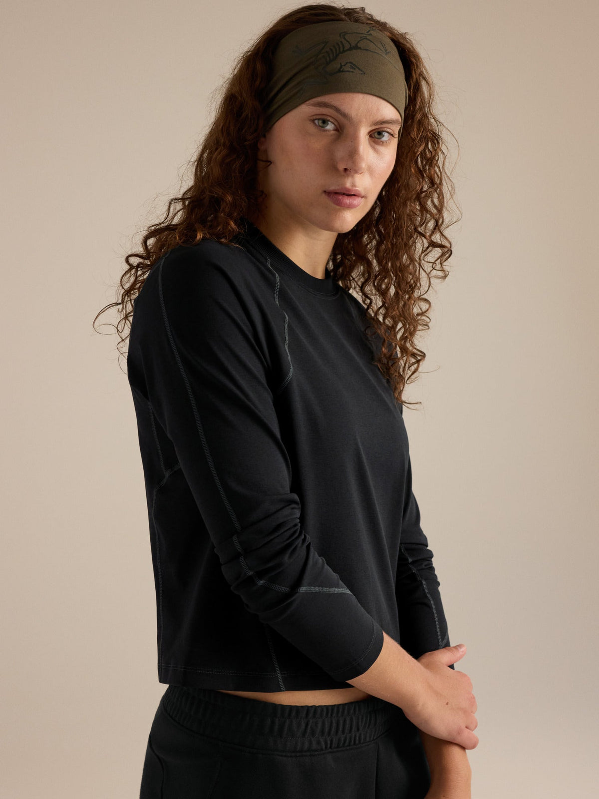 Arc'teryx Women's Long-Sleeve Crew Base Layer – Black