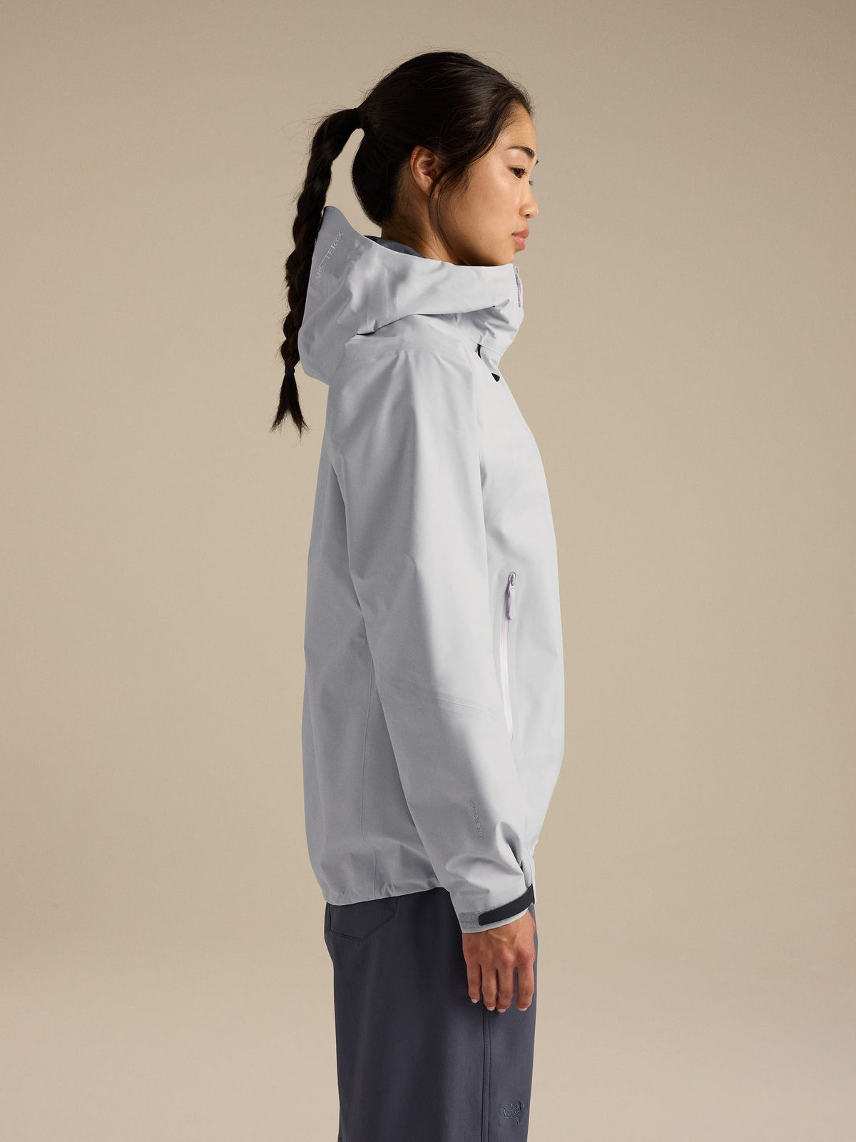 Arc'teryx Beta SL Women's Jacket – Solitude